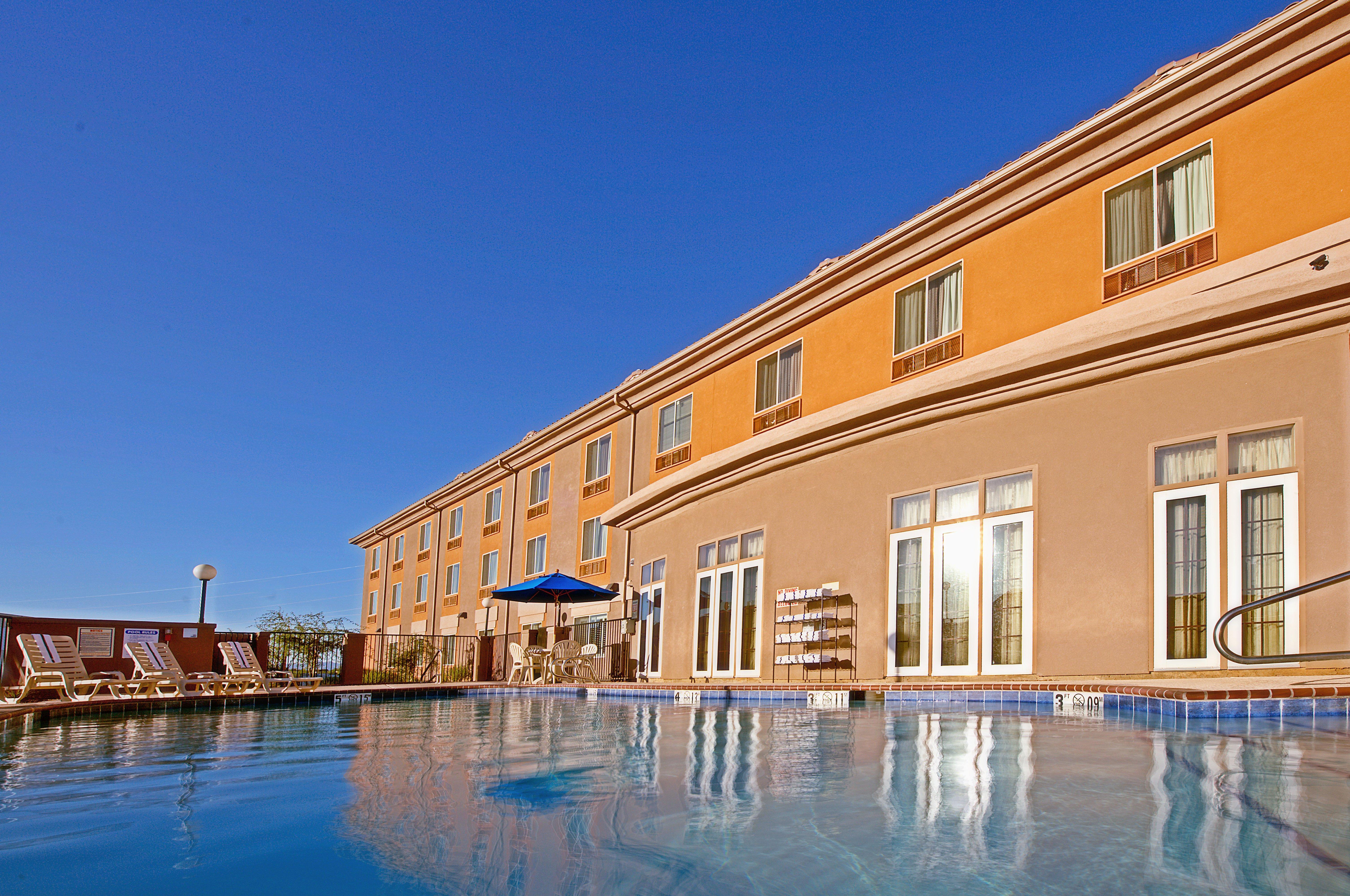 Holiday Inn Express & Suites Tucson By Ihg Buitenkant foto