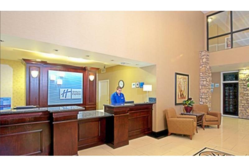 Holiday Inn Express & Suites Tucson By Ihg Buitenkant foto